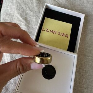 Oura Gold Smart Ring